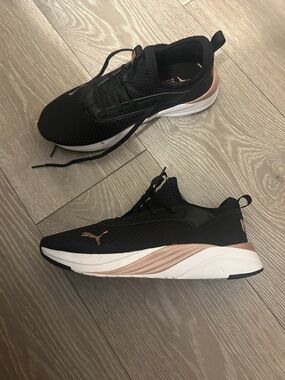 Puma Black with Rose Gold Accent Athletic Sneakers